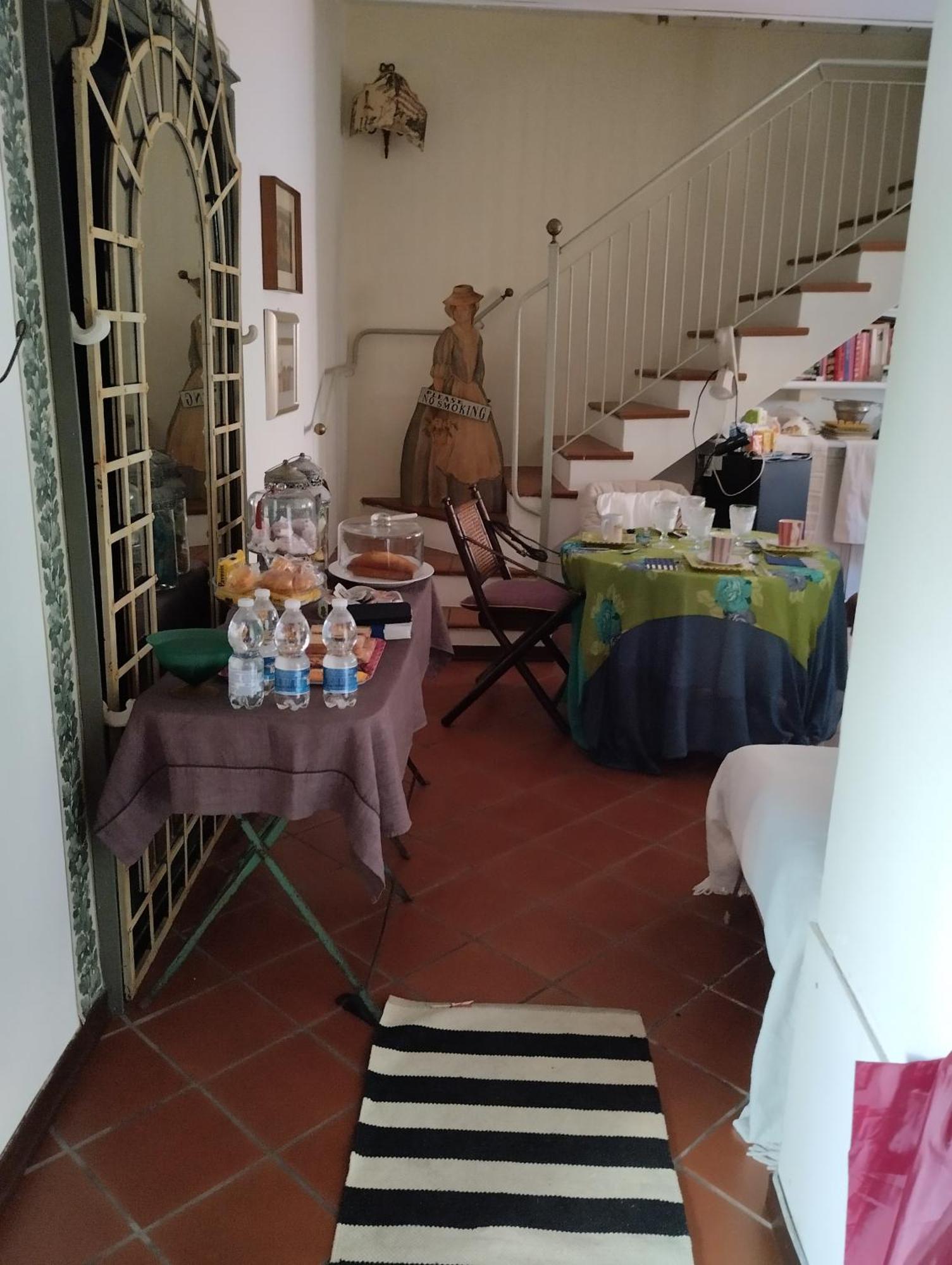 Bed and Breakfast Il Cortiletto Quartiano Екстер'єр фото