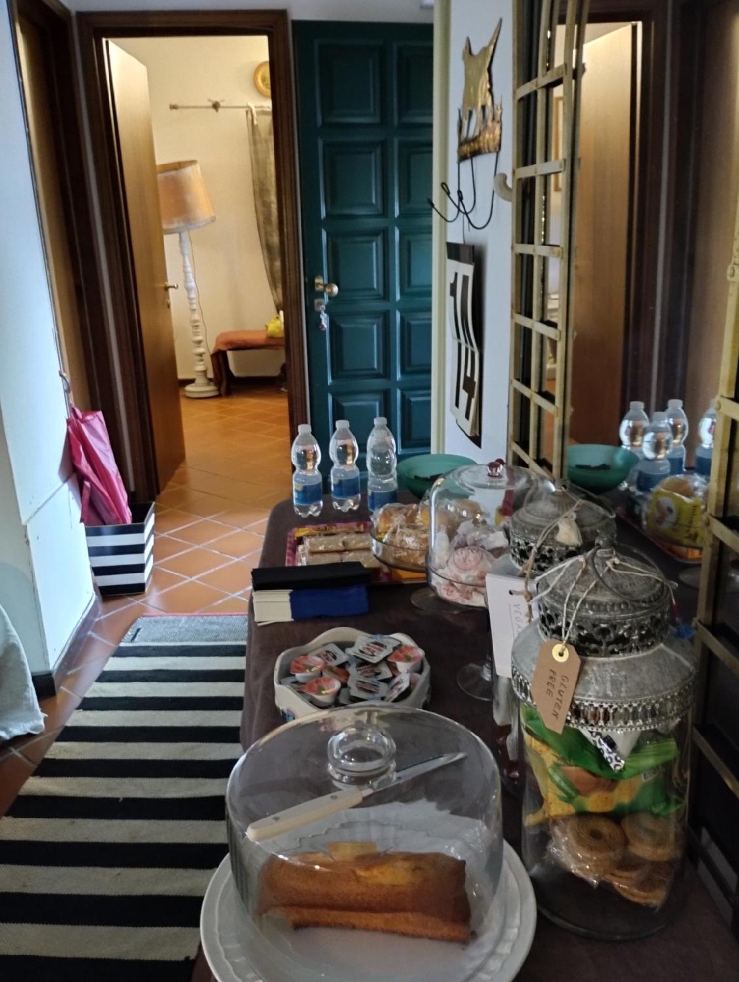 Bed and Breakfast Il Cortiletto Quartiano Екстер'єр фото